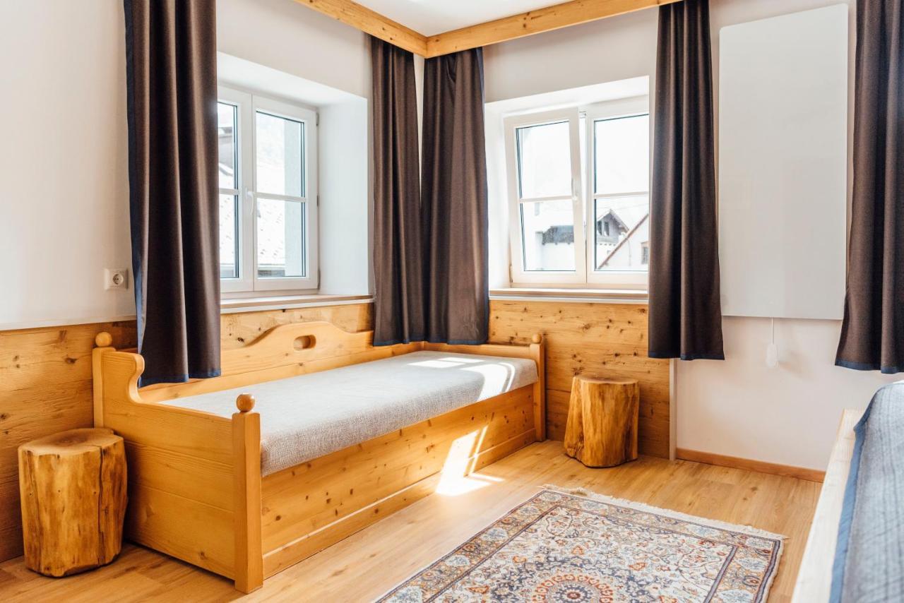 Private Suites Traunkirchen Exterior foto